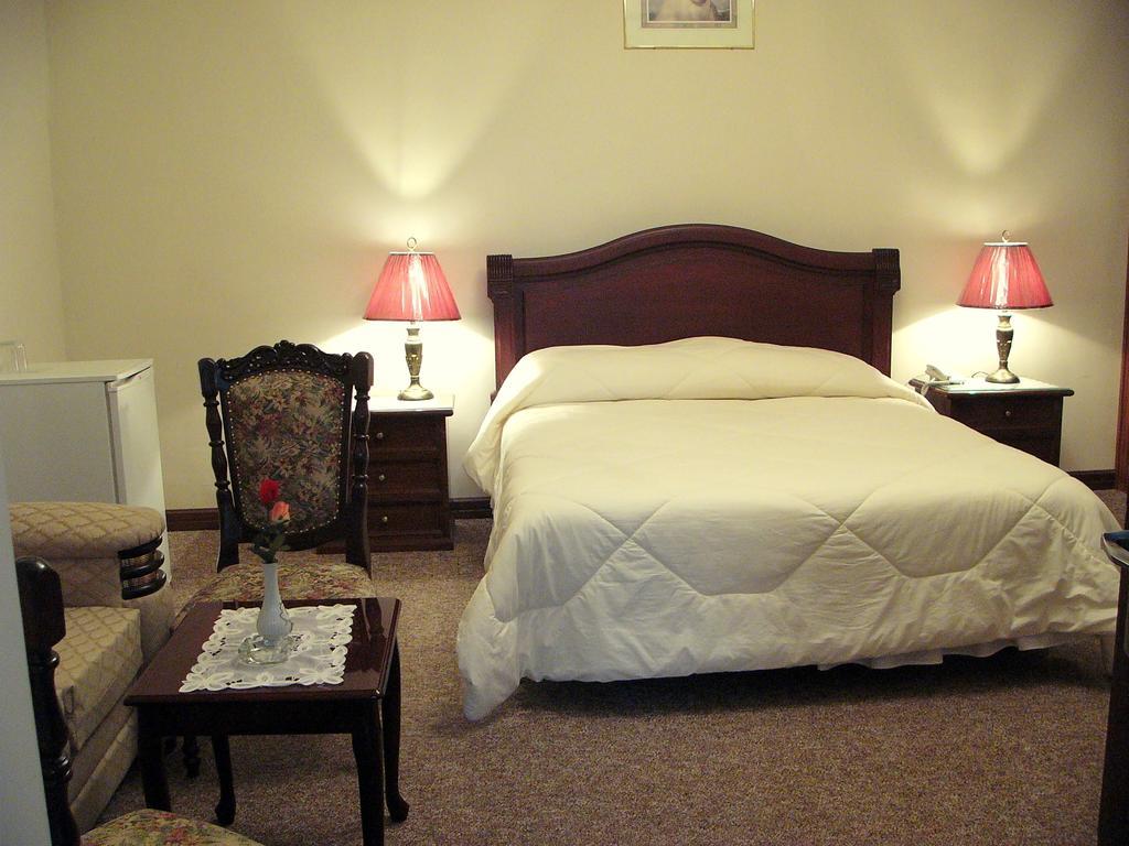 Hotel Independencia Сукре Номер фото