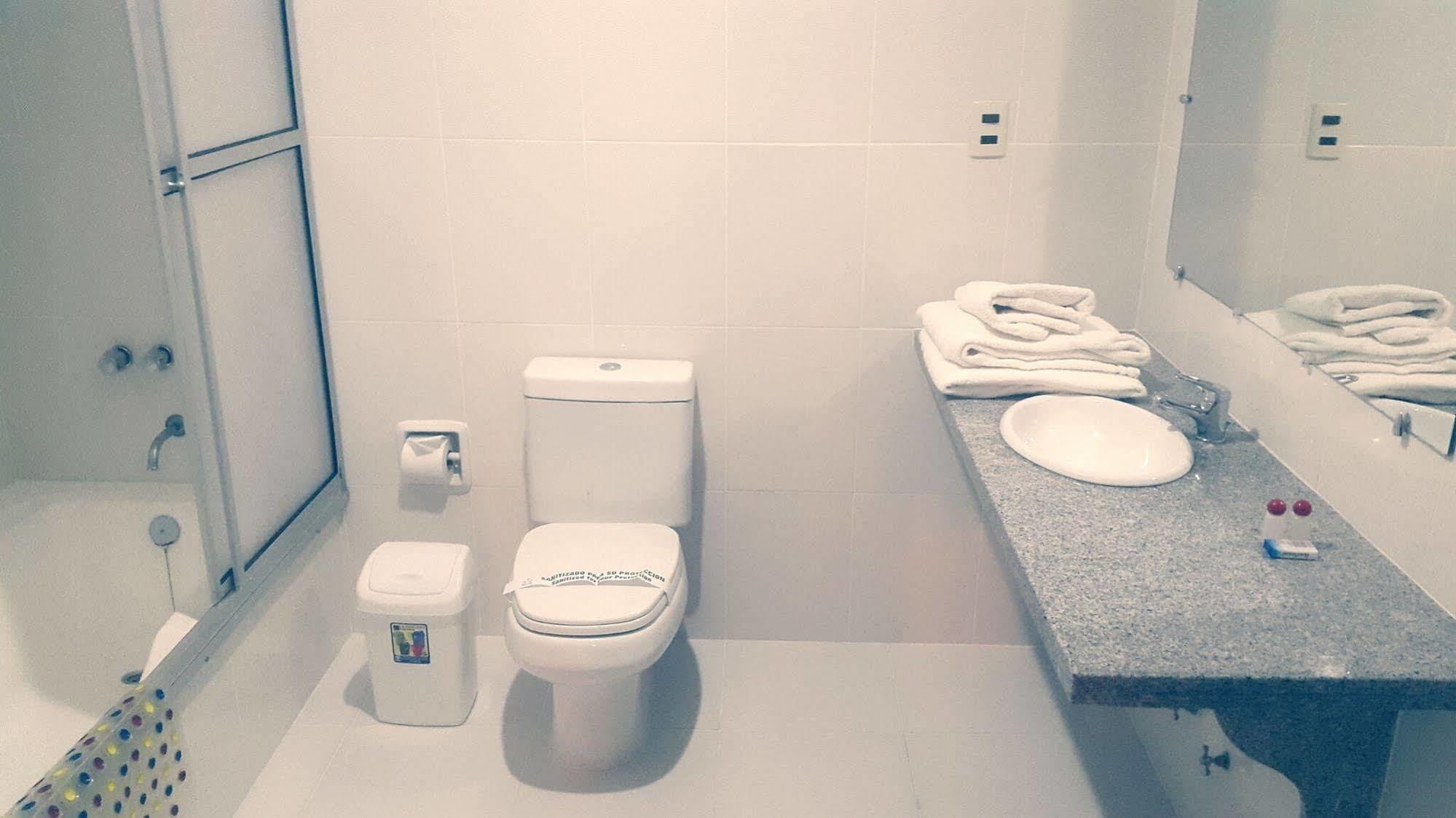 Hotel Independencia Сукре Экстерьер фото